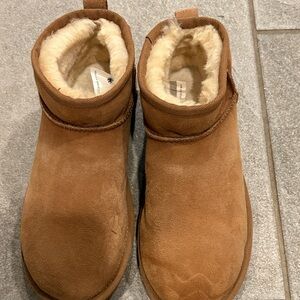 UGG Chestnut Ankle Boots